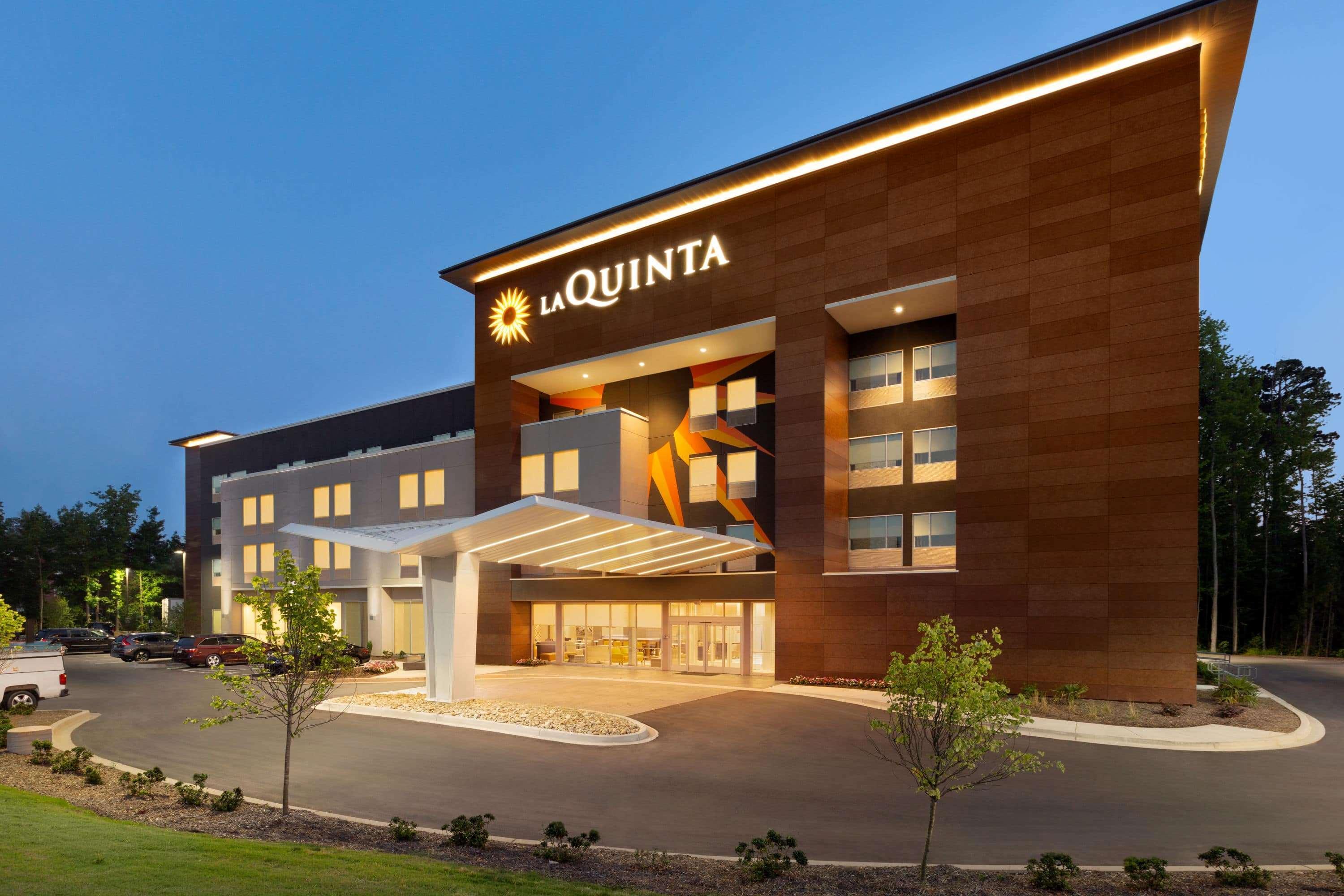 Отель La Quinta By Wyndham Рок-Хилл Экстерьер фото